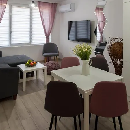 Sos Comfort Apartment Burgas City