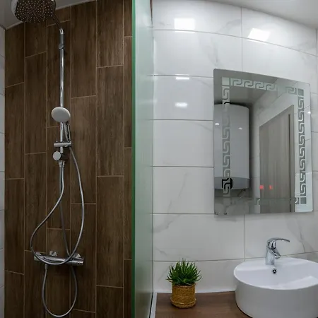 Апартаменти Sos Comfort *